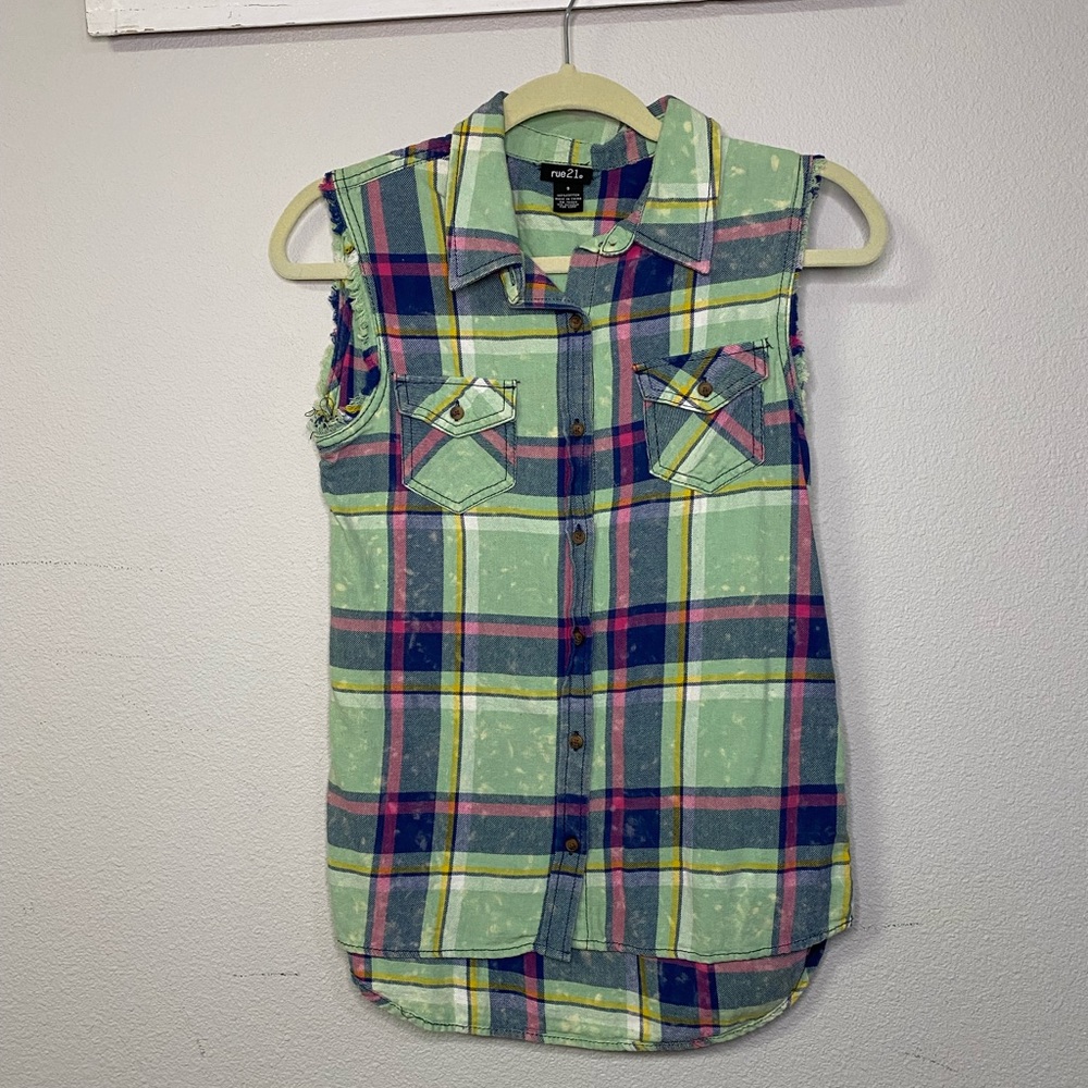Plaid Cut Off Button Down Vest